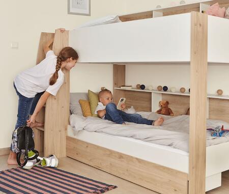 Łóżko piętrowe dla dzieci z przestrzenią Shelter dąb
