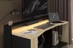 Biurko z półkami w zestawie Meta-Gaming